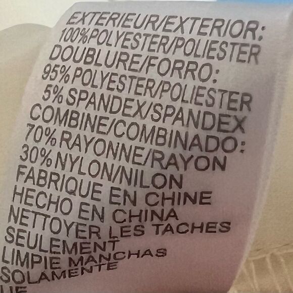 Tahari ASL Floral Lace Embellished Elegant Cream Romantic Lace Dress sz 12P - Picture 11 of 11